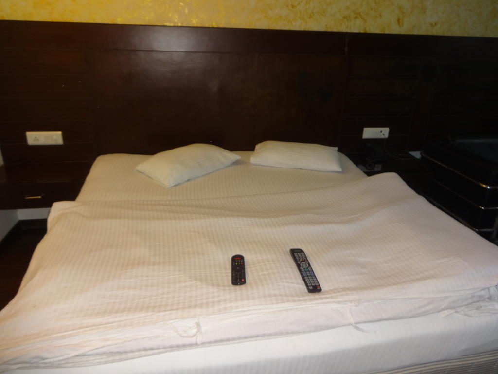 Sohana Palace Nowe Delhi Pokój zdjęcie